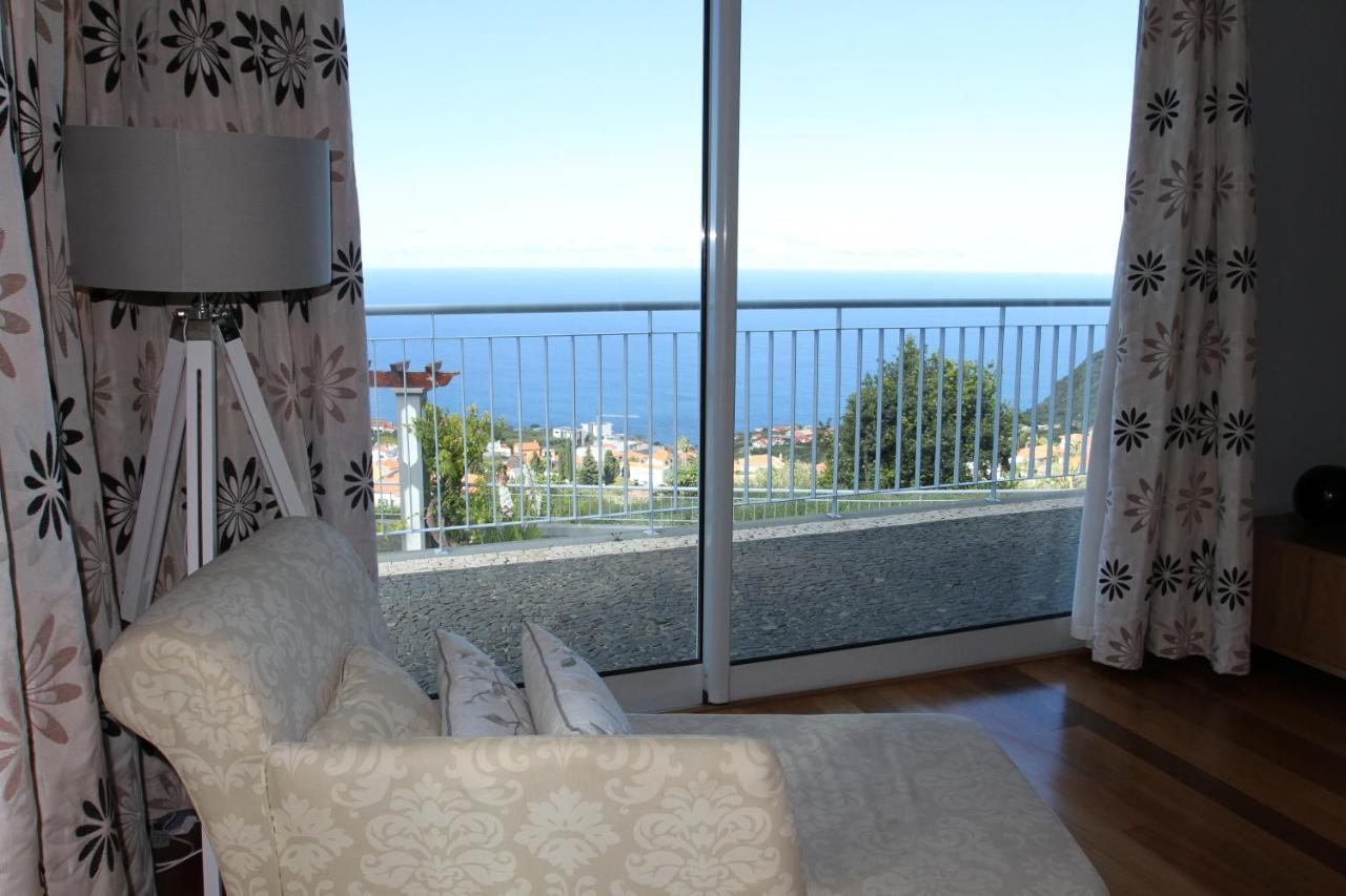 Villa Abreu - A Wonderful Ocean View Calheta  Exteriér fotografie