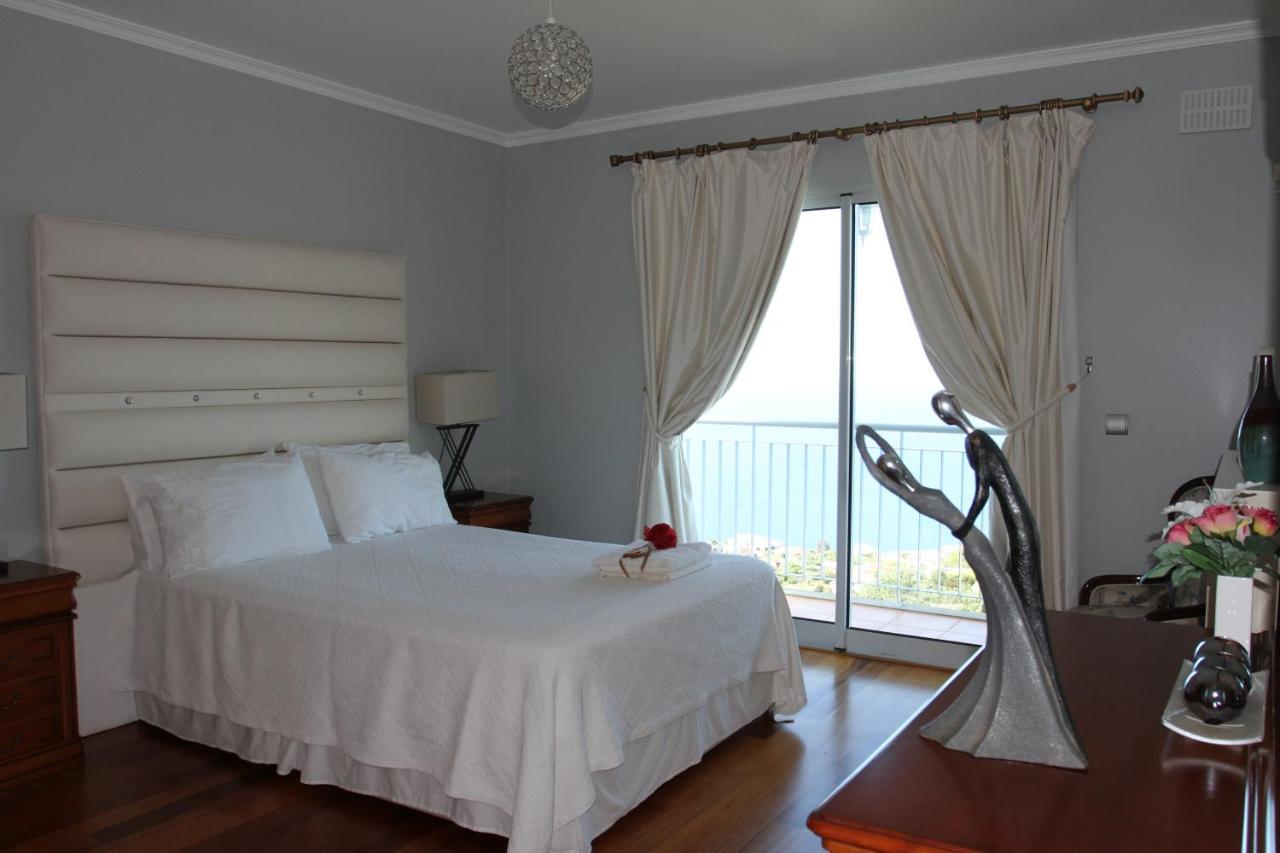 Villa Abreu - A Wonderful Ocean View Calheta  Exteriér fotografie