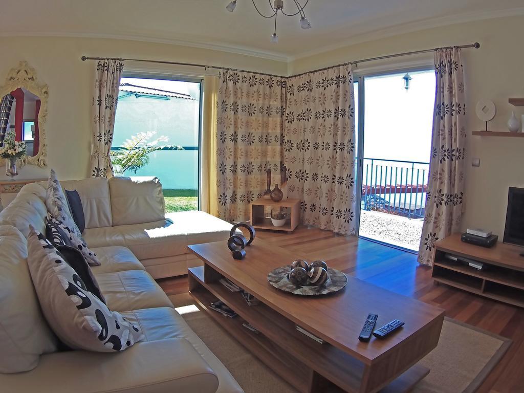 Villa Abreu - A Wonderful Ocean View Calheta  Exteriér fotografie